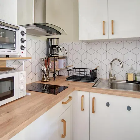 Charmant Appartement Apartamento *